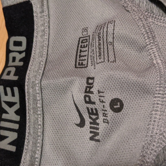 Nike Pro Dri-Fit Shirt - Picture 2 of 3